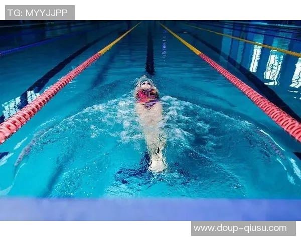 技能 - 侧臂仍是上臂?仰泳破水技能的挑选